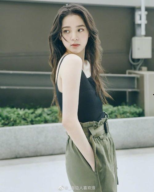 欧阳娜娜吃瓜事件,真相与舆论的较量